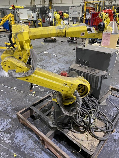 FANUC – ArcMate 120iC/12L w/ R-30iB PARTS ONLY
