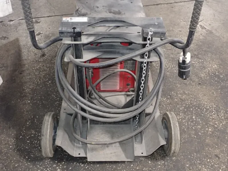 LINCOLN 350 AMP WELDER  -  POWER WAVE S350