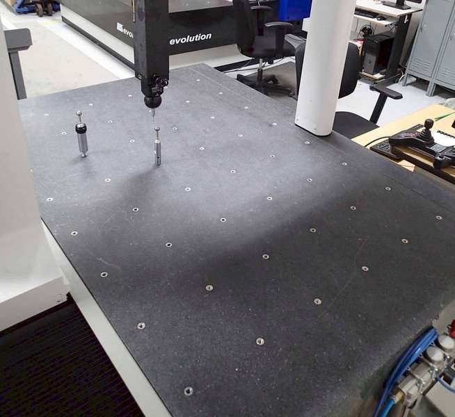 10.12.8 Insight 10128 CMM Inspection Machine, 2012- 40″ x 48″ x 32″ Travels, Renishaw Probe &amp; Scales