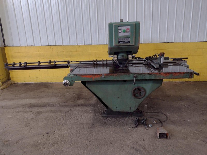 30 TON STRIPPIT MODEL #SUPER 30/30 SINGLE END PUNCH: STOCK 13470