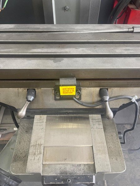 BRIDGEPORT SERIES 1 2HP 9"x48" VERTICAL KNEE MILL