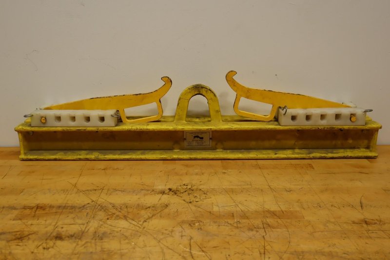 Carney - Battery Buddy Handling Lifting Beam- Auction Item