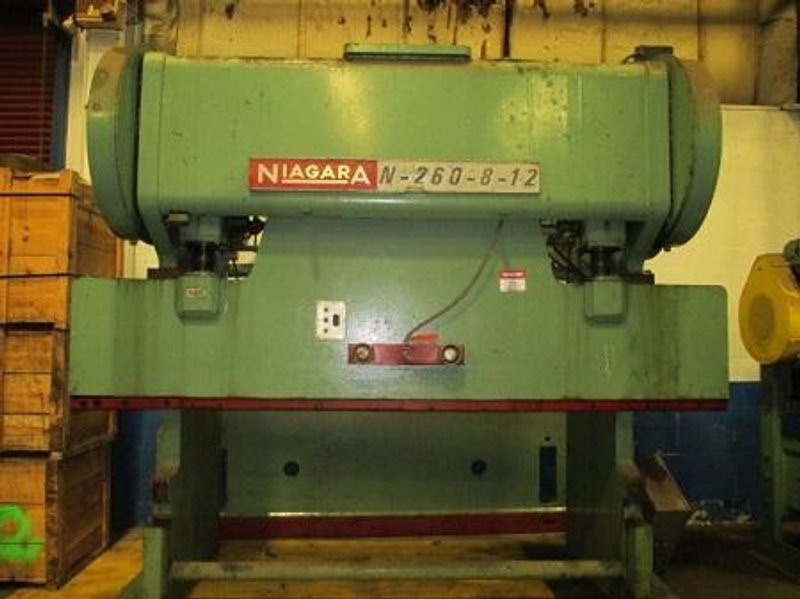 260 TON NIAGARA MODEL #N-260-8-12 PRESS BRAKE