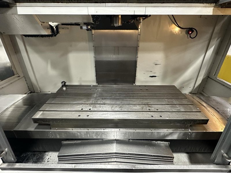 Haas VF-6/40 VMC, 2010 – WIPS, Side-Mount Tool Changer, Renishaw OMI-2T, High Pressure Coolant