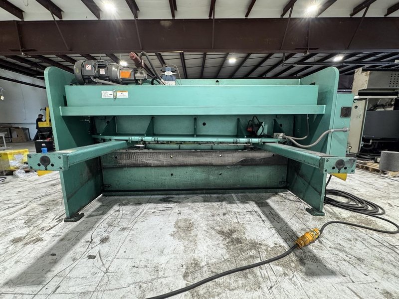 10′ X 1/4″ Piranha Model M1/4-10 Hydraulic Shear