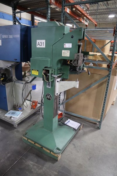 MIlford Orbitform #305-VH-FRM Riveter - Vibratory Feed Bowl - Needs Parts- Auction Item