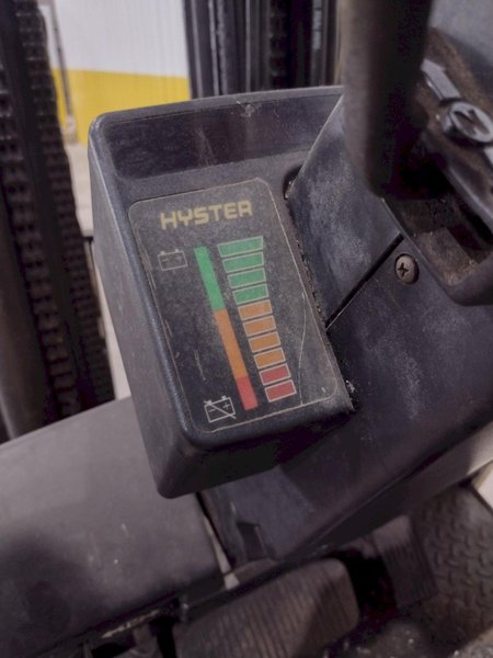 3,000 LB HYSTER MODEL #E45XM-27 ELECTRIC LIFT TRUCK FORKLIFT: STOCK #20642