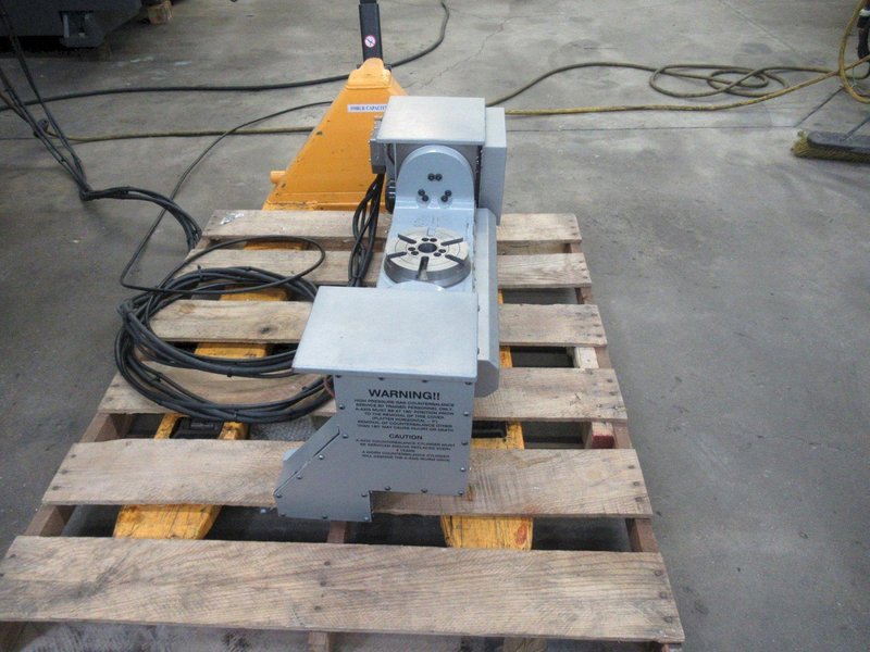 Haas TR-160 2-Axis Programmable Trunnion Table, 6.3" Rotary Platen, Sigma 1  Brushless Drives, Air Brake