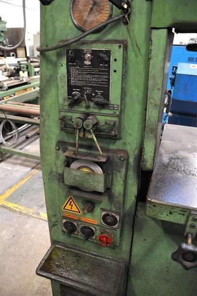 Schmaltz - Vertical saw