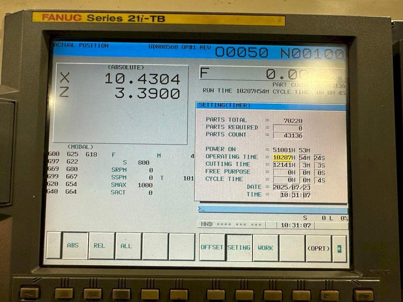Doosan Daewoo Puma 300C CNC Lathe, 2005 – 15″ Chuck, Chip Conveyor, Programmable Tailstock