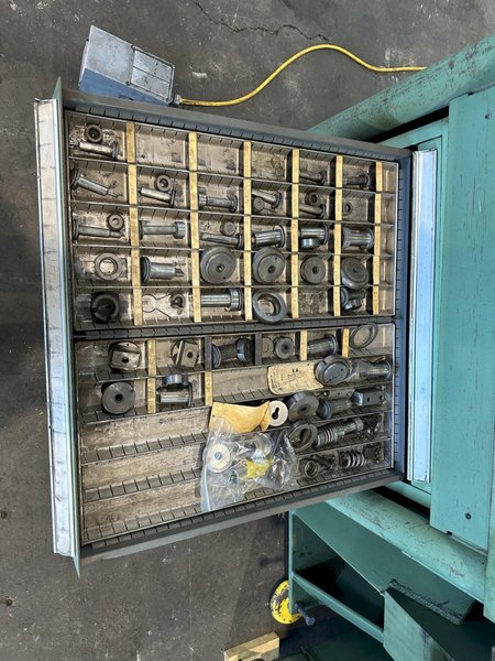 25 TON PIERCE-ALL 3025A SINGLE END HYDRAULIC PUNCH. STOCK # 0847923