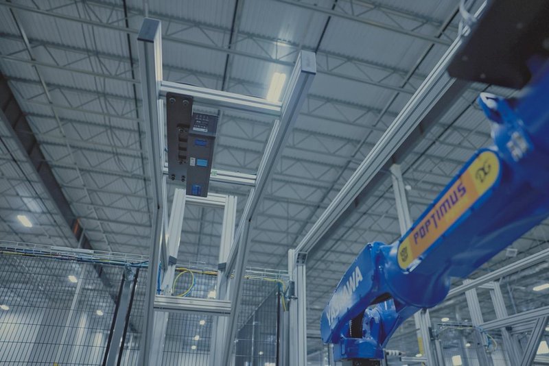 Yaskawa Motoman GP25-12 Robots (4) – YRC1000 Controllers, Mech-Mind 3D Vision, Bin Picking, Integrated Safety Cells, 2022