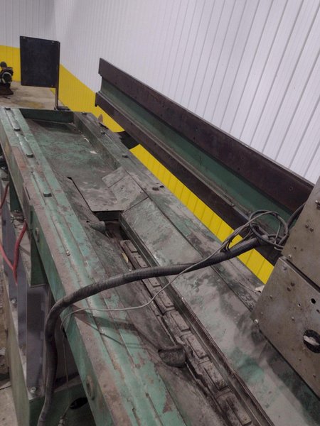 10&#039; X 10 GAUGE WEBB MODEL HMC-B/J128 SEAM WELDER: STOCK #22317