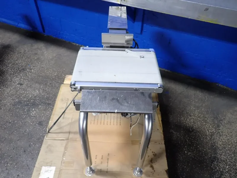 AND 20" X 12" REJECT TABLE