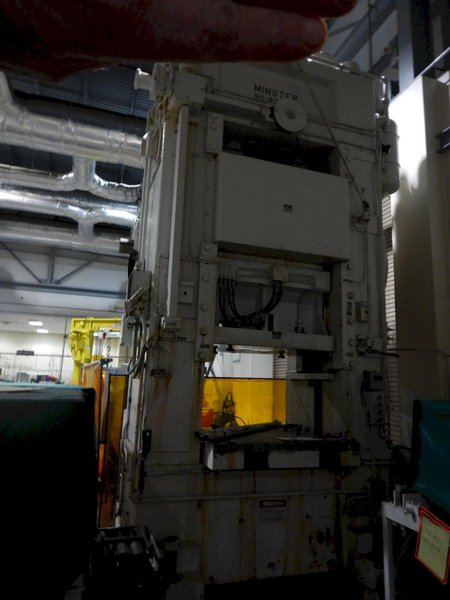 800 TON  MINSTER MODEL #90-800 KNUCKLE JOINT PRESS : STOCK #77652