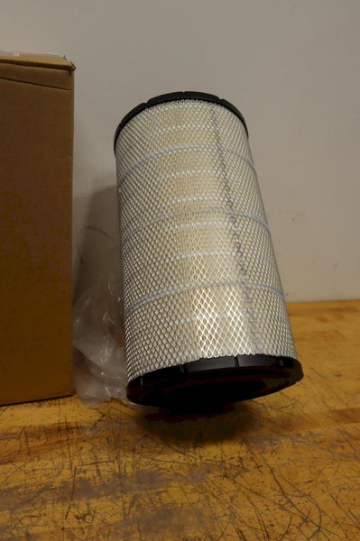 Gardner Denver Air Filter Replacement #2118348 for Air Compressor ***New In Box***- Auction Item