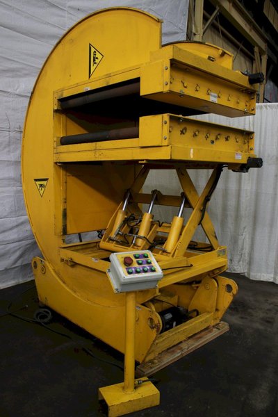 4000 LBS AIR TECHNICAL INDUSTRIES PACMAN TYPE UPENDER: STOCK #76417