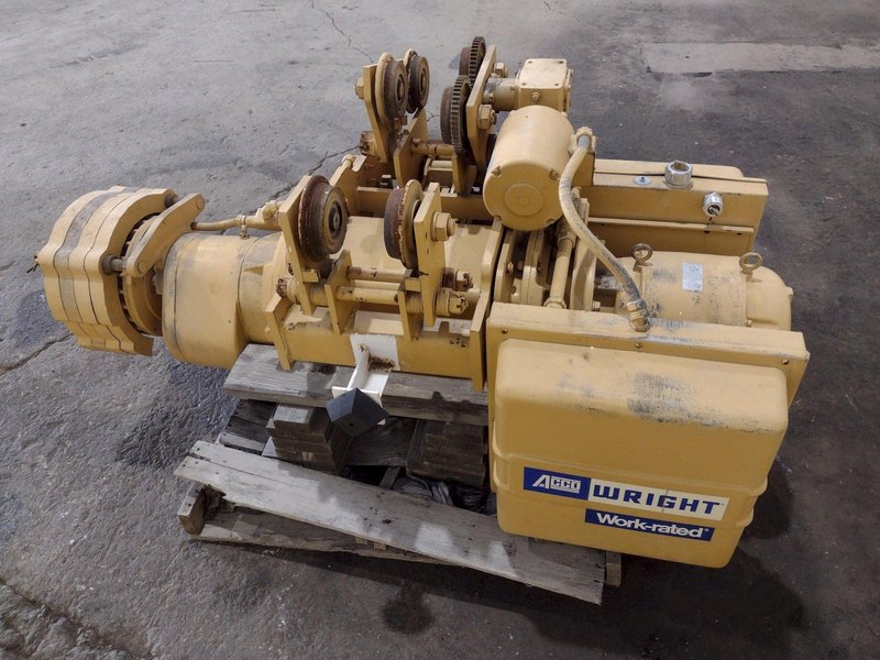 3 TON ACCO-WRIGHT WORK RATED SERIES 32 ELECTRIC POWERED CABLE HOIST: STOCK #18768
