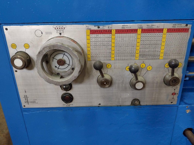 33" x  200" SUMMIT MODEL 30X4-200 ENGINE LATHE 4" HOLE: STOCK 15015