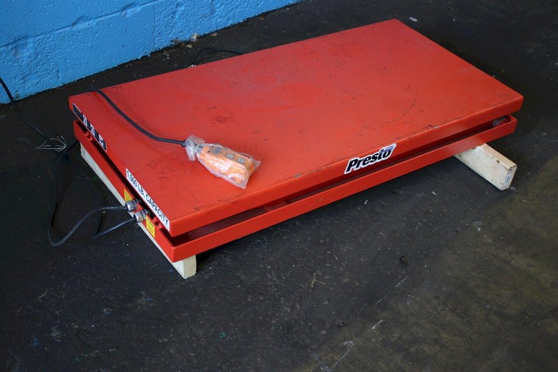 1000 LB PRESTO 48&quot; X 24&quot; HYDRAULIC SCISSOR LIFT: STOCK #75445