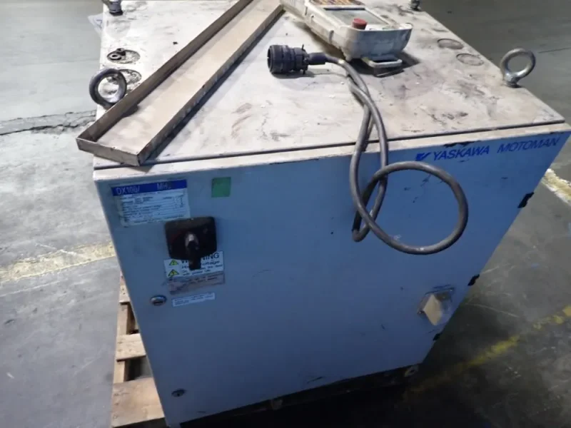 YASKAWA ELECTRIC ROBOT  -  MH6