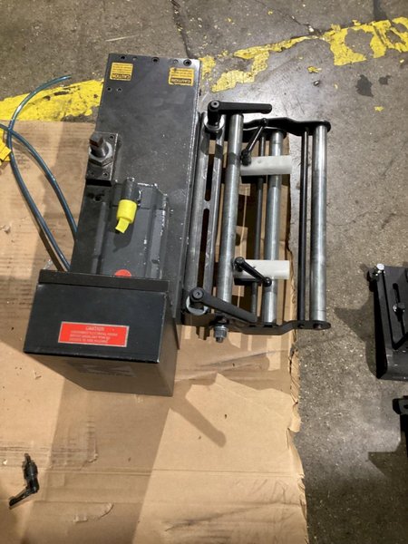 RAPID AIR 112D 8″ Coil Feeder Max 0.085″ USED – AS-IS