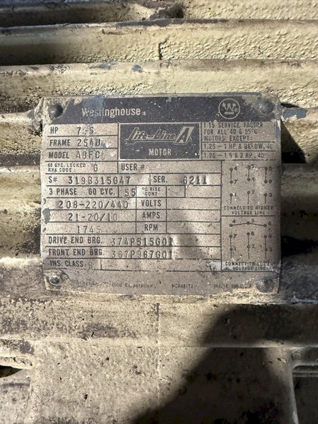 100 TON DAKE 18-255 HYDRAULIC 4 POST SPOTTING PRESS. STOCK # 0889925