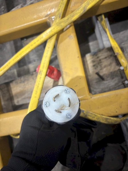 250 LB SPANCO FREE STANDING BOOM JIB CRANE WITH HOIST: YOBRO #24347