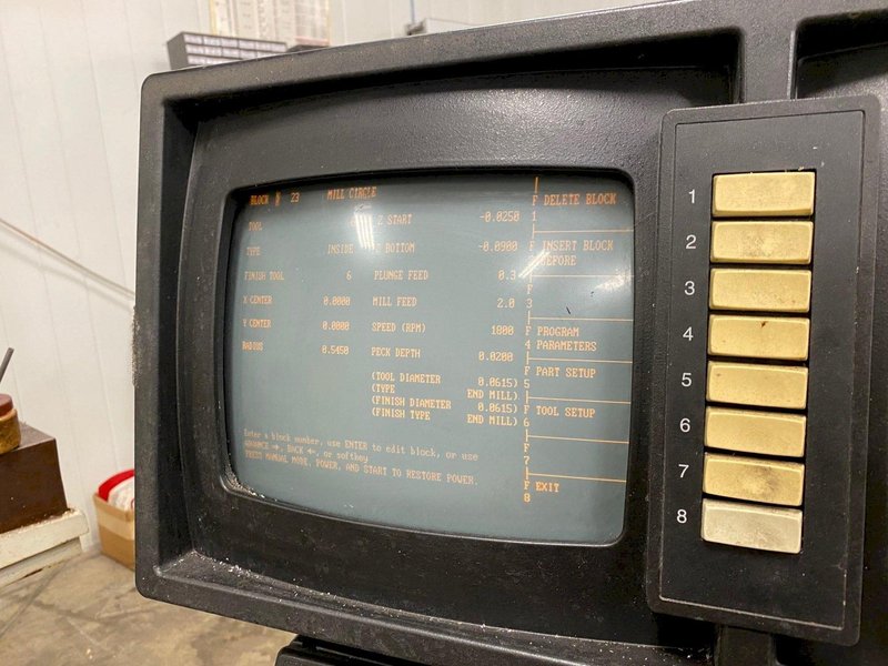 HURCO HAWK 5M 3-AXIS CNC VERTICAL MILL