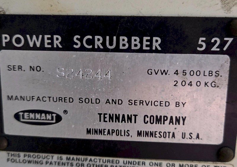 TENNANT POWERSCRUBBER 527 FLOOR SCRUBBER USED POWERS
