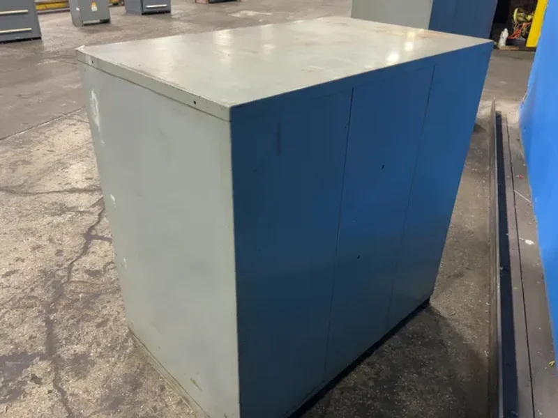 7 DRAWERS TOOL CABINET
