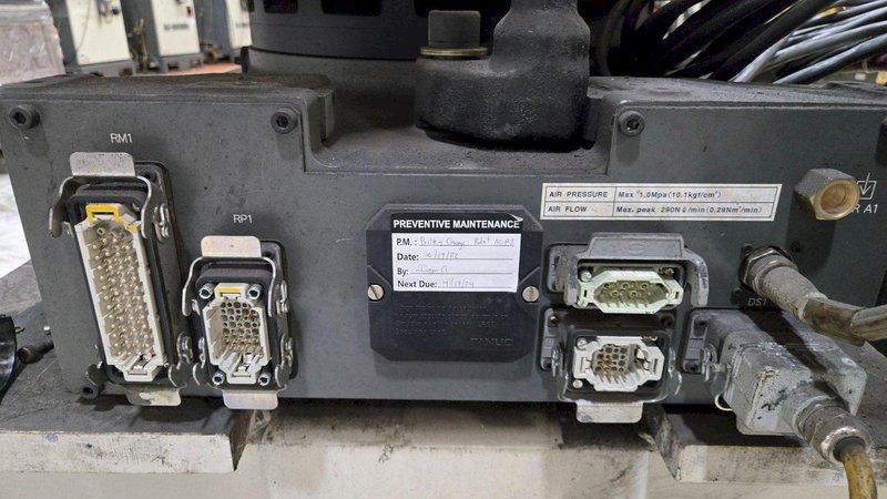 FANUC – R2000IB/210 W/ R-30IA Controls USED