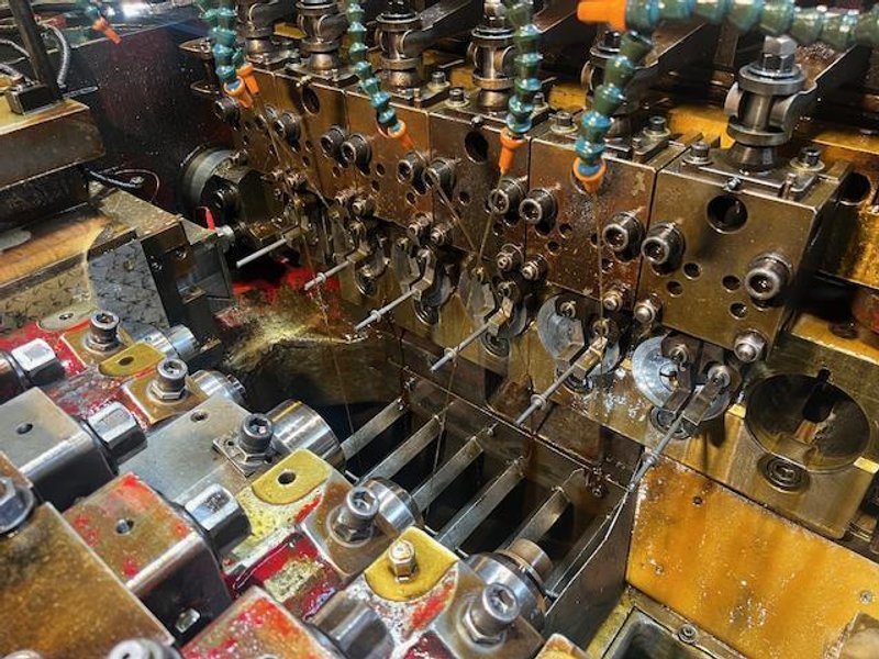 Chun-Zu Model CBP-206L Bolt Former