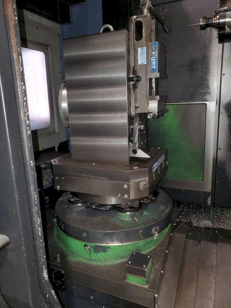 Doosan HP 5100 HMC, 2008 – TSC, Fanuc Control, Chip Conveyor
