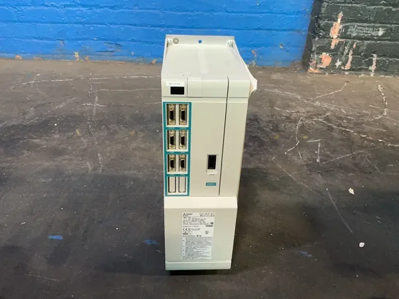MITSUBISHI 9 KW SERVO DRIVE UNIT  -  MDS-C1-V1-90-N