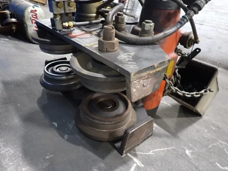 GARDNER DENVER 8800 LBS HOIST