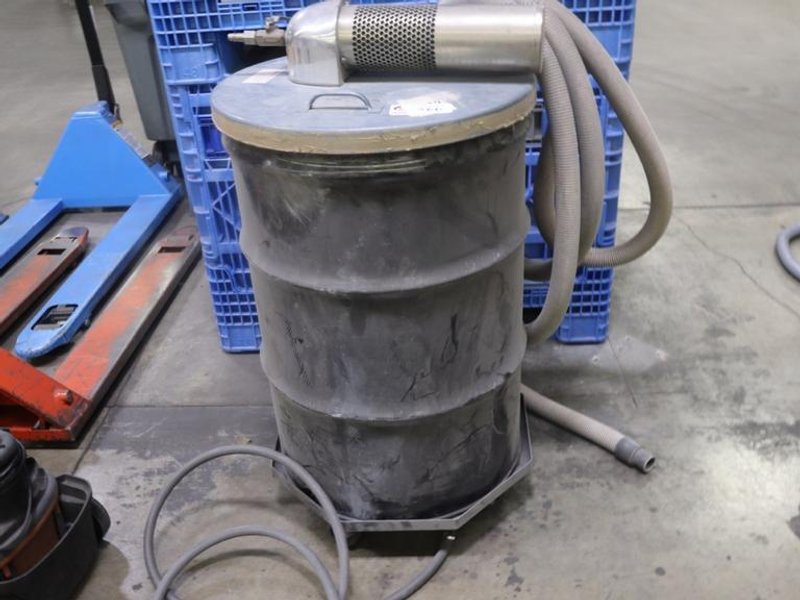 Nortech Pneumatic 55 Gal Barrel Vacuum with Dolly- Auction Item