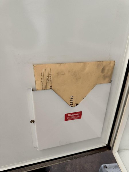 6-SPINDLE ALLEN VARIABLE-SPEED GANG DRILL PRESS. STOCK # 0550325