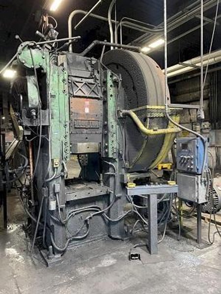 1000 TON ERIE FORGING PRESS
