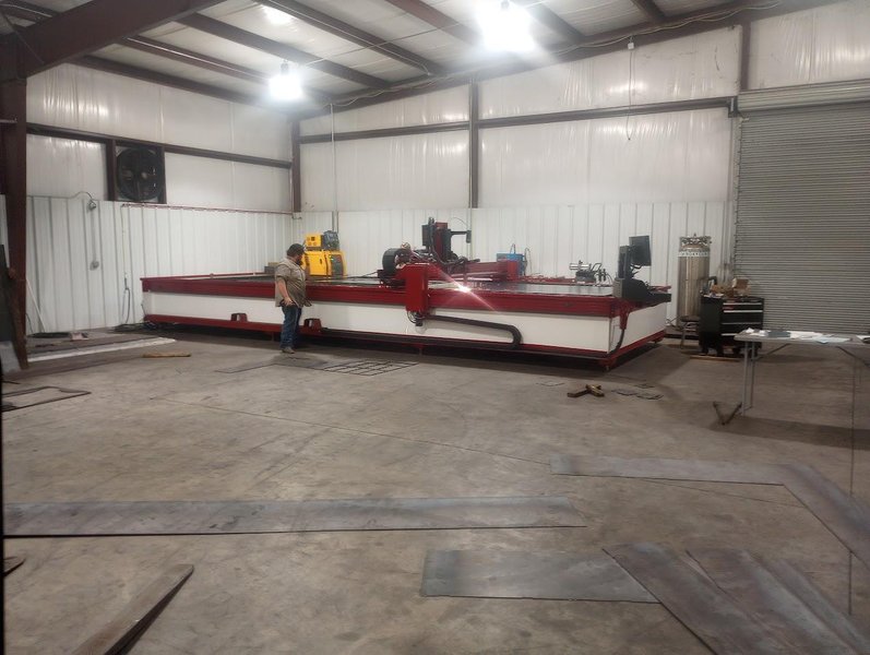 8′ x 25′ GenX CNC Plasma, 2024 – 400 amp Kjellberg Power supply