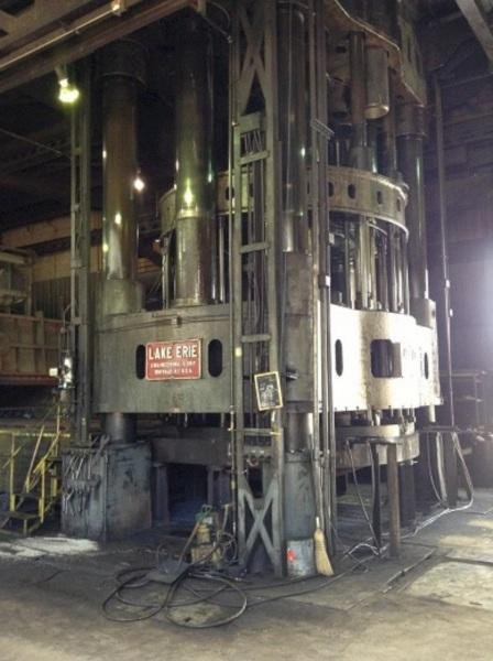 4000 TON LAKE ERIE DOUBLE ACTION HYDRAULIC PRESS
