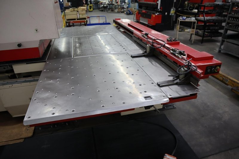 Murata Wiedemann Centrum 3000 CNC Turret Punch Press, 33 Ton, Fanuc  OOP Talkative PIII Control, 54 Station Turret, (2)AI Stations- Auction Item