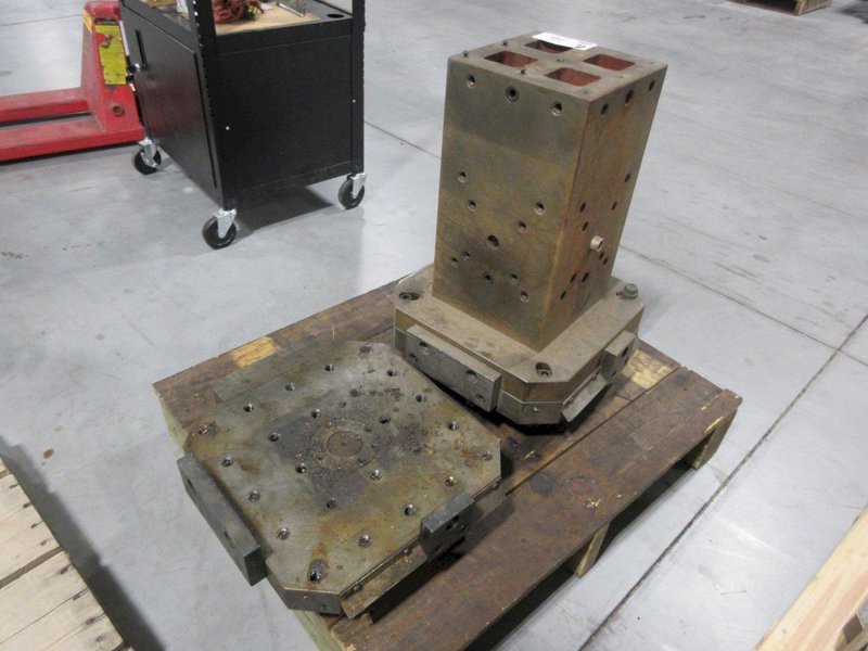 400mm Mazak HTC 400 Pallet and Pallet with Tombstonecity Square Tombstone 250mm x 250mm x 17.75" H- Auction Item