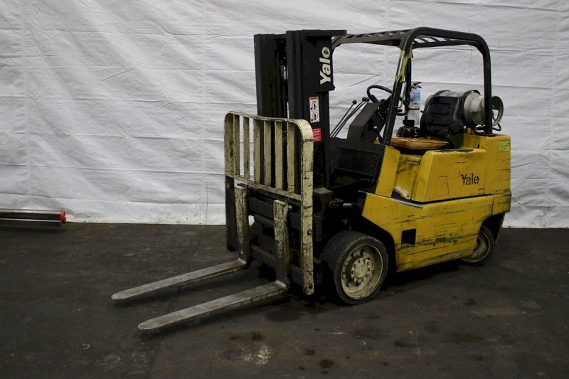 6000 LBS YALE  MODEL # GLCO60LCSBE077 FORKLIFT: STOCK #75900