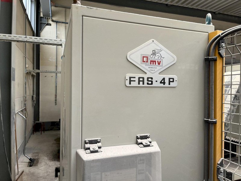 Parpas Omv - FAS - 4 P 5 axis Moldmaking CNC