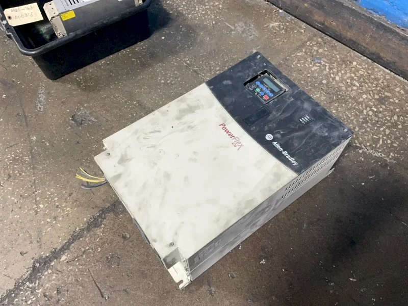 ALLEN-BRADLEY 100 HP VARIABLE FREQUENCY DRIVE  -  22C-D142A103