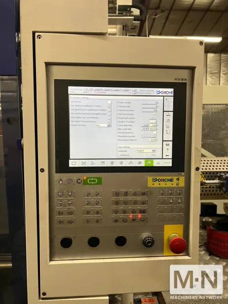 285 TON 28 OZ BORCHE MODEL BS260-III INJECTION MOLDING MACHINE, MFG  2014