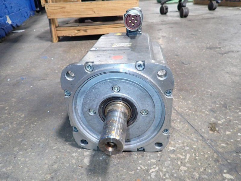 SIEMENS 5000 RPM SERVO MOTOR  -  AFK7103-2AF71-1CH1