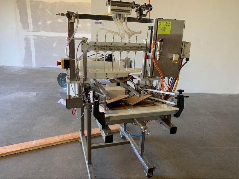 Meheen M6 6-Head Carbonated Bottle Filler – 2019, Clean, Ready to Run