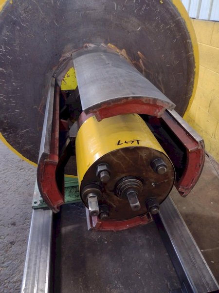 6,000 LBS 3 TON x 28" TRIAD DESIGN MOTORIZED UNCOILER COIL REEL: STOCK #17014